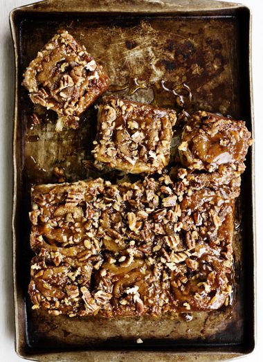 Peach-pecan-sticky-rolls-e1595358815706